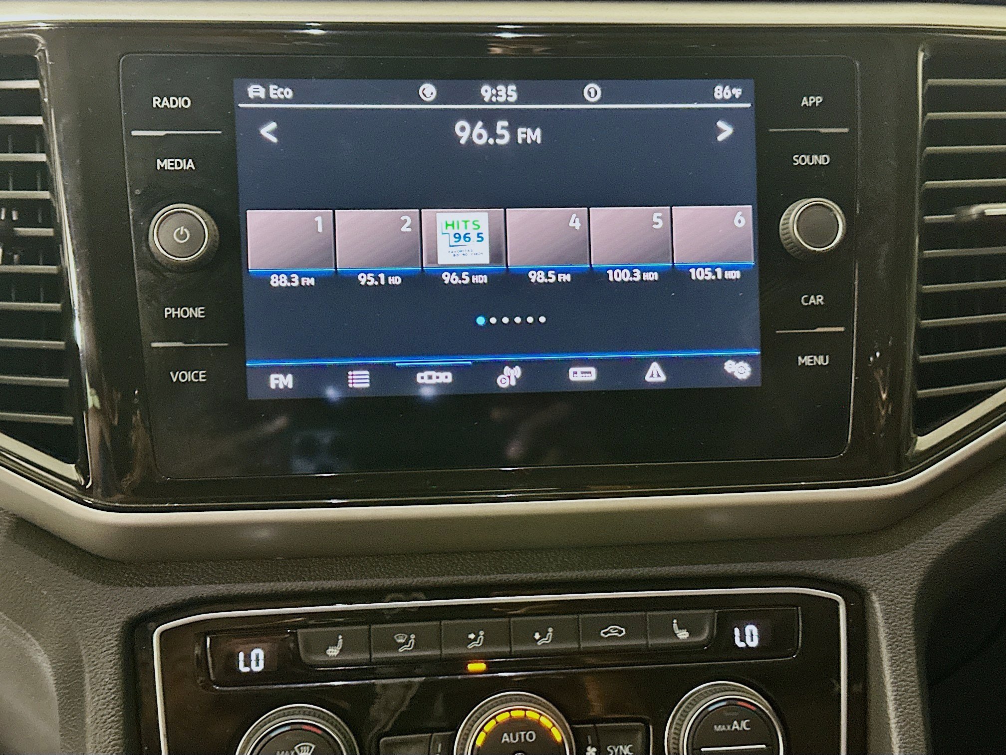 Used 2022 Volkswagen Atlas SE AWD/4WD image 24