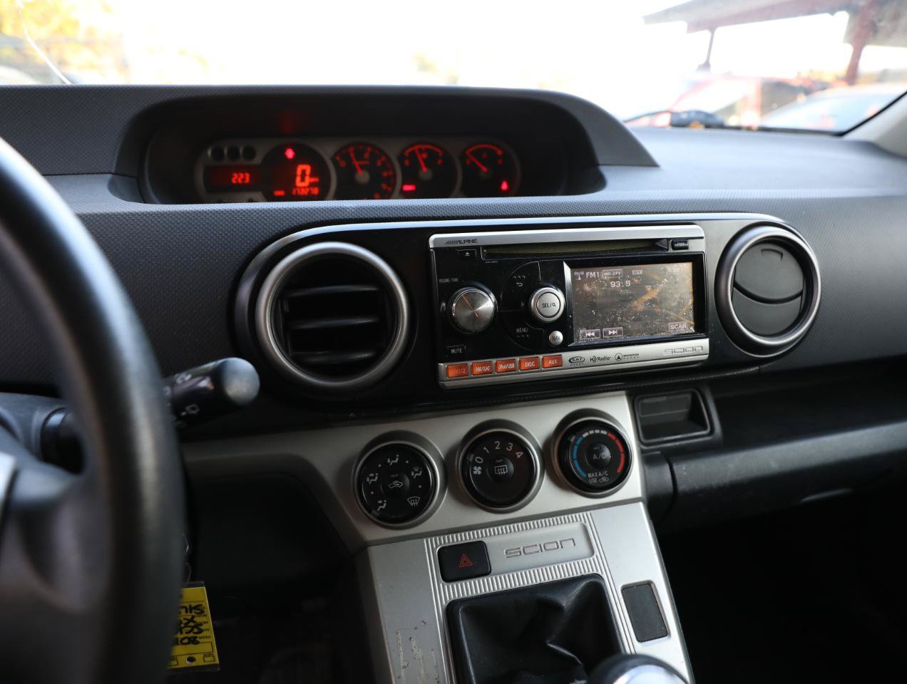 Used 2010 Scion xB FWD image 18