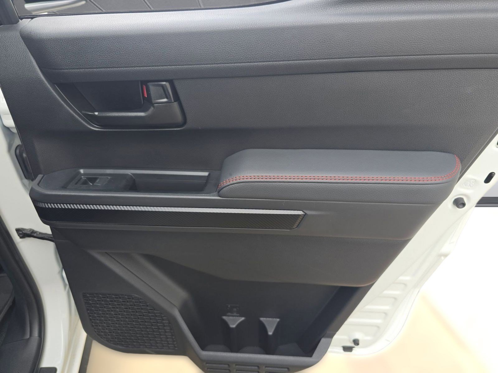 Used 2025 Toyota Tacoma TRD Pro image 21