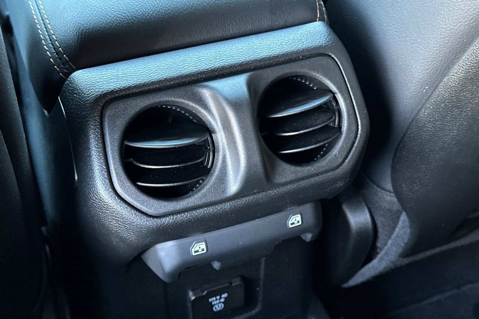 Used 2024 Jeep Wrangler Sahara 4xe image 13