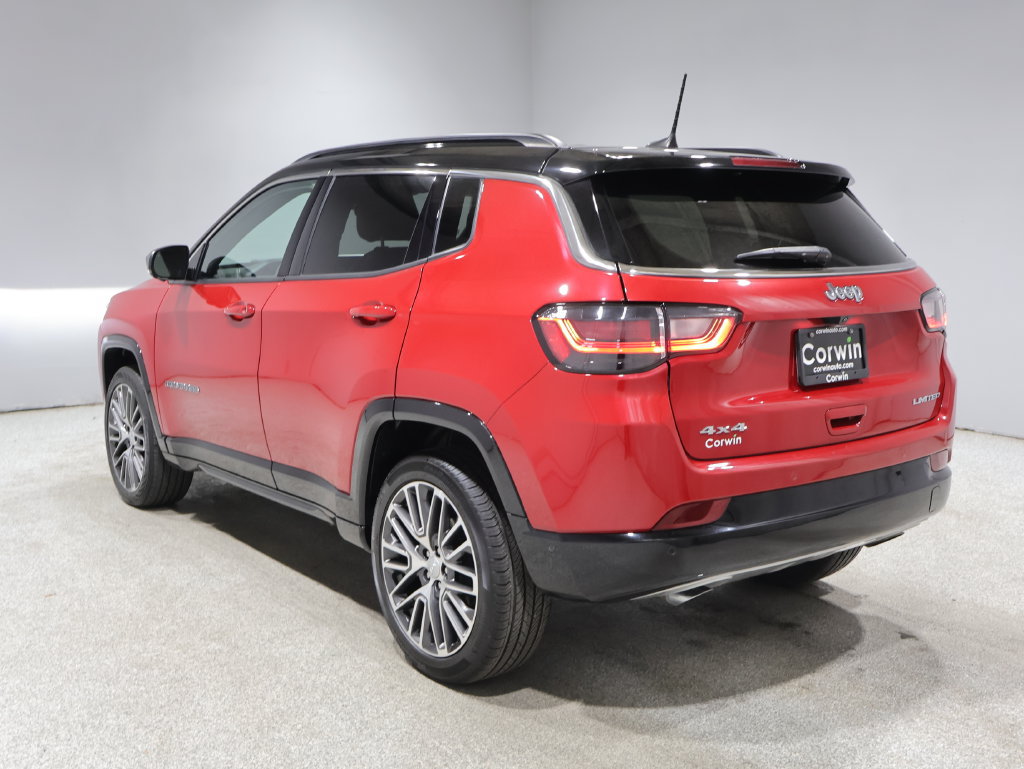 Used 2023 Jeep Compass Limited w/ Elite Group AWD/4WD image 5
