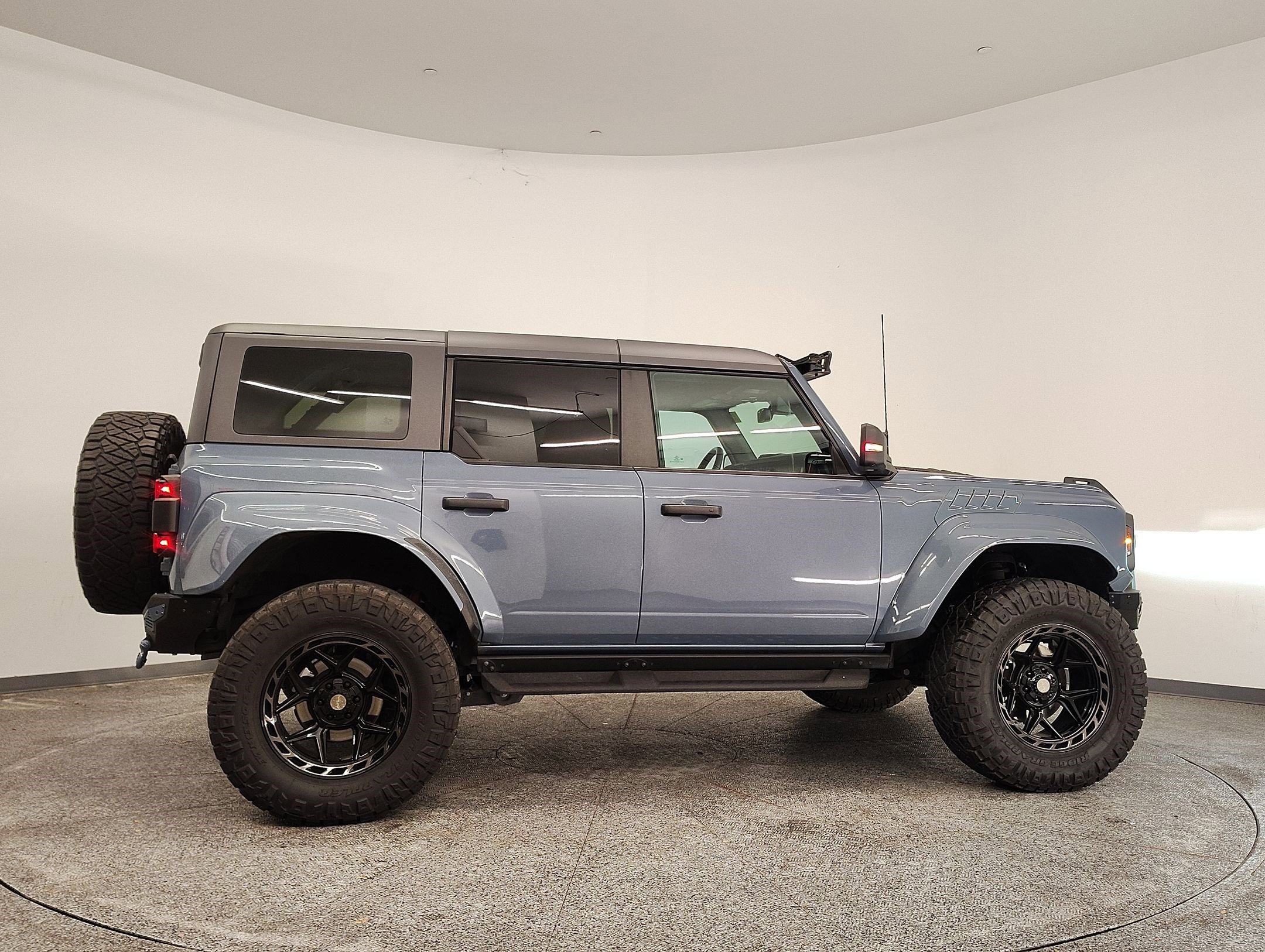 Used 2023 Ford Bronco Raptor image 8