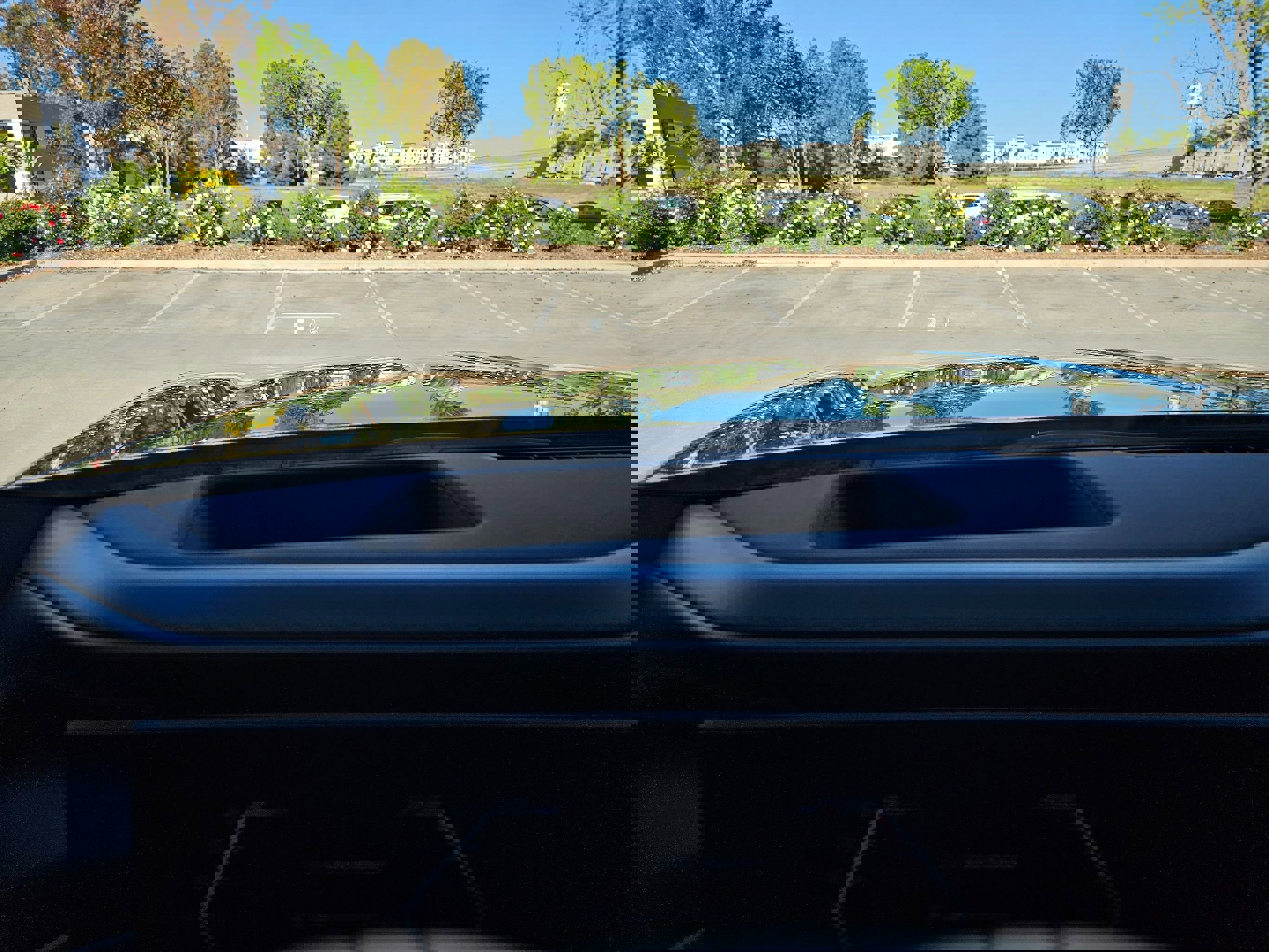 Used 2025 BMW 740i image 43