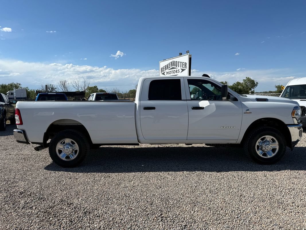 Used 2022 RAM 3500 Tradesman AWD/4WD image 12