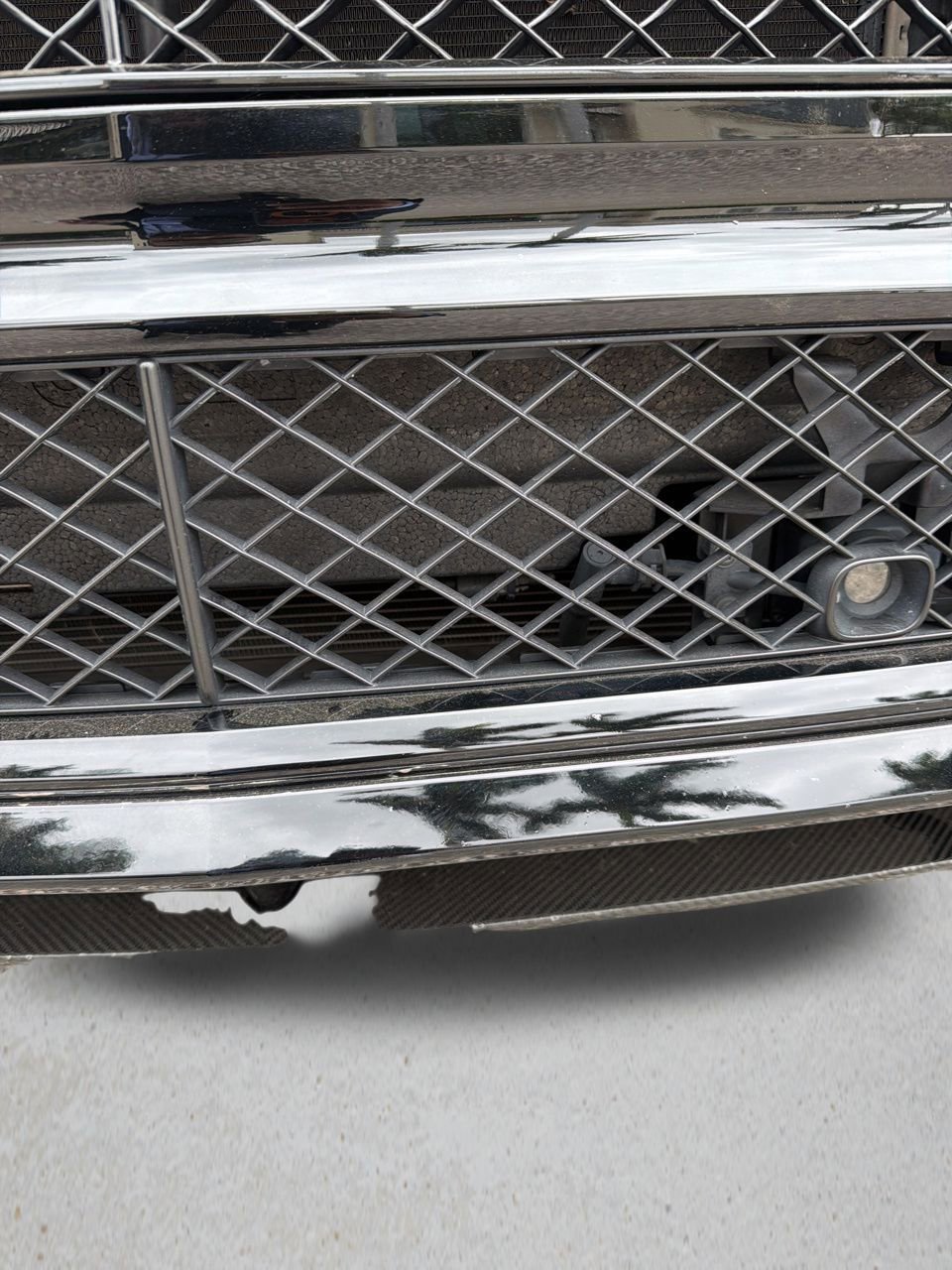 Used 2021 Bentley Bentayga image 16