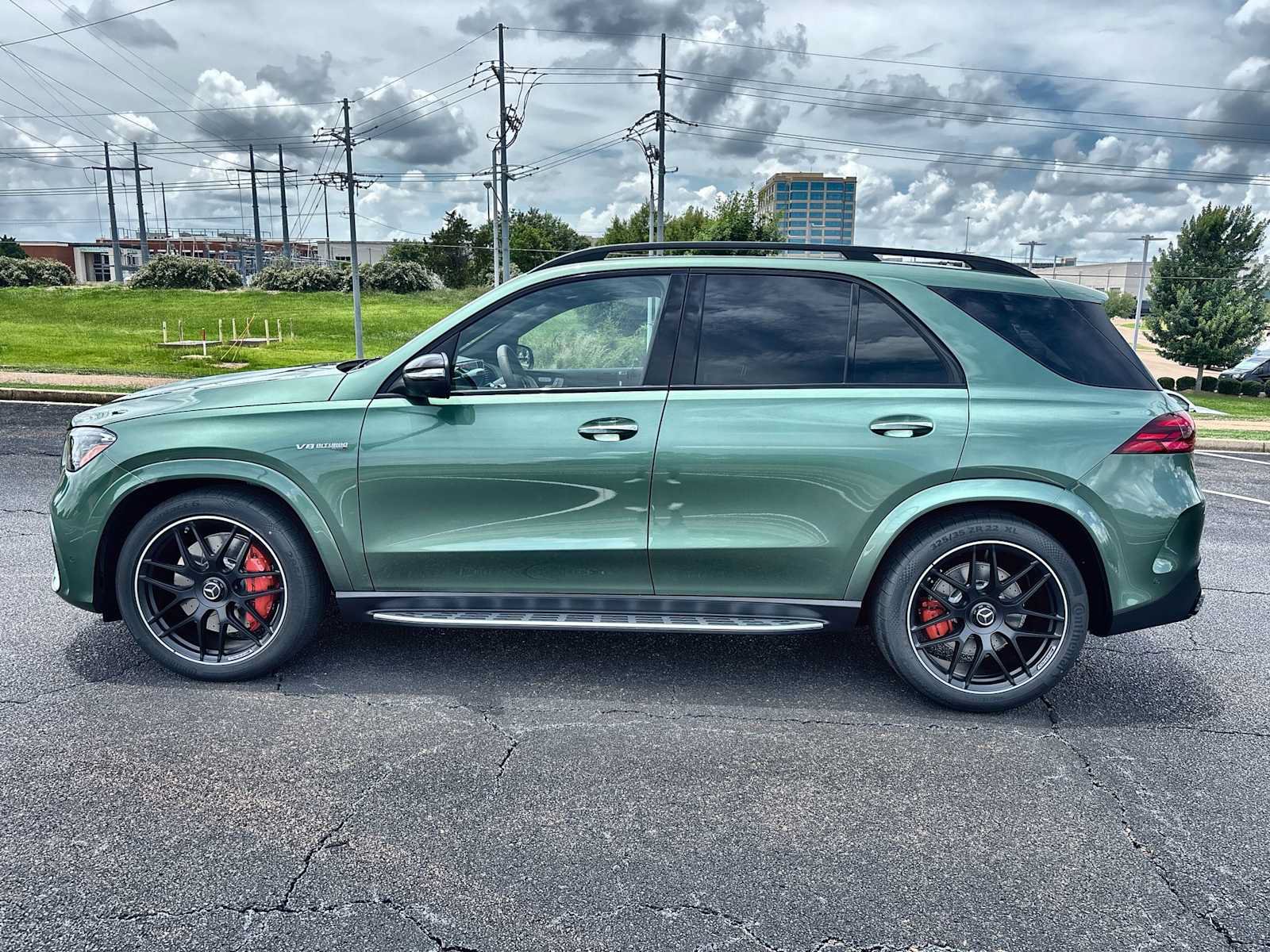 New 2026 Mercedes-Benz GLE 63 AMG S image 5