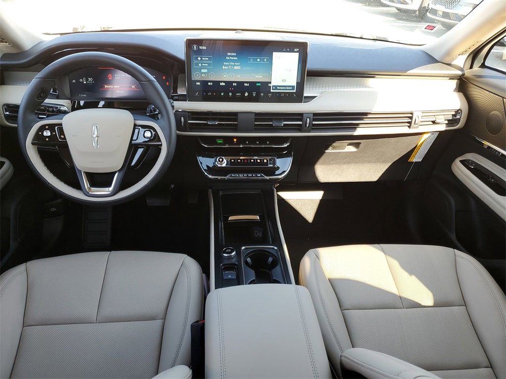 New 2026 Lincoln Corsair Premiere image 14