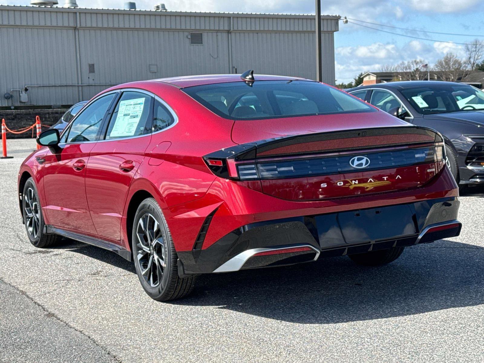 New 2025 Hyundai Sonata SEL image 14