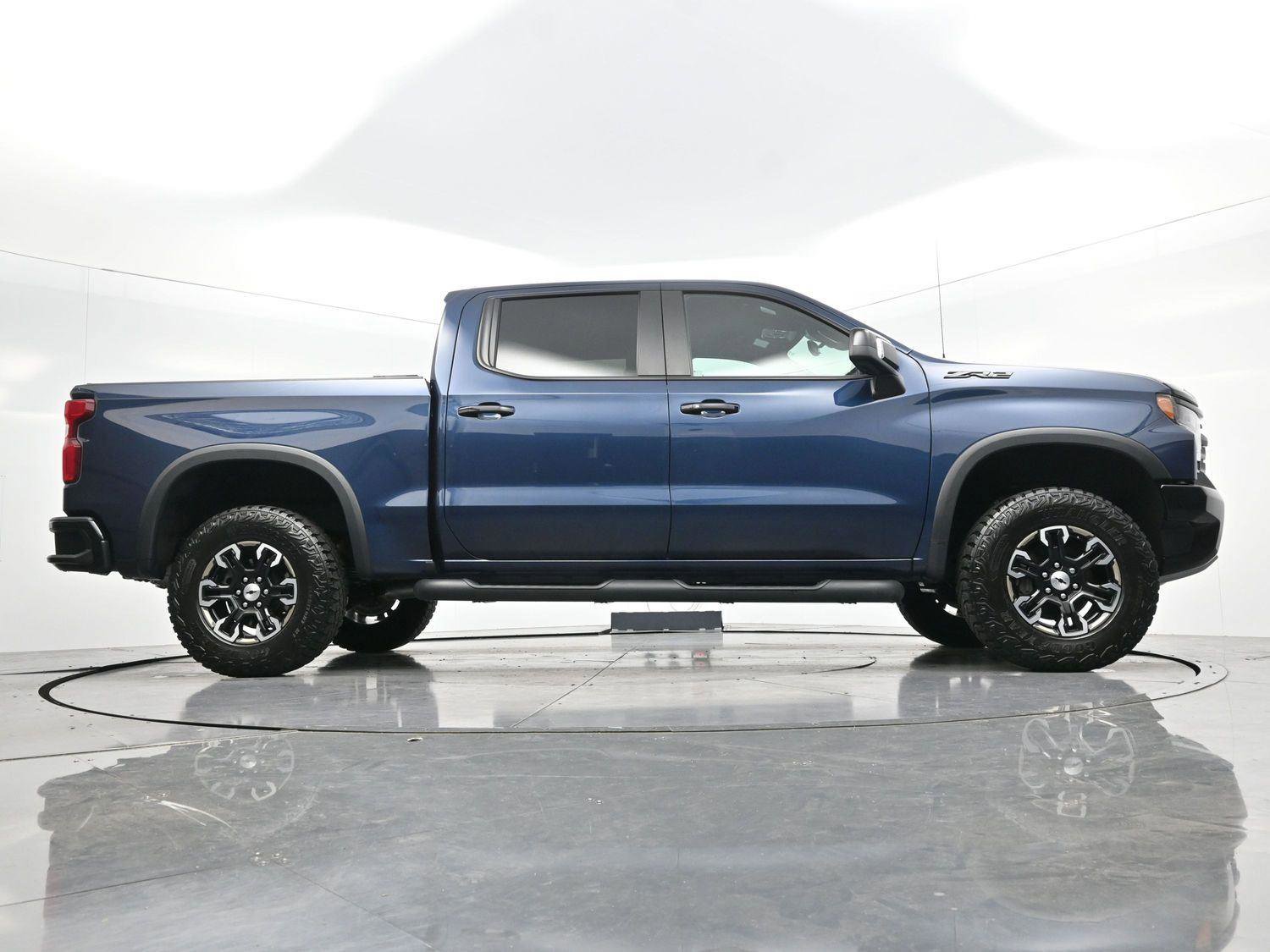 Used 2023 Chevrolet Silverado 1500 ZR2 w/ Technology Package image 53