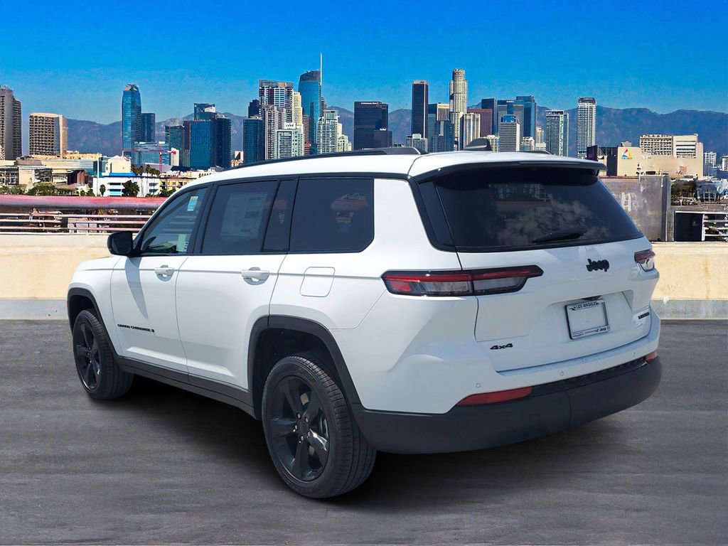 New 2025 Jeep Grand Cherokee L Limited w/ Black Appearance Package image 5