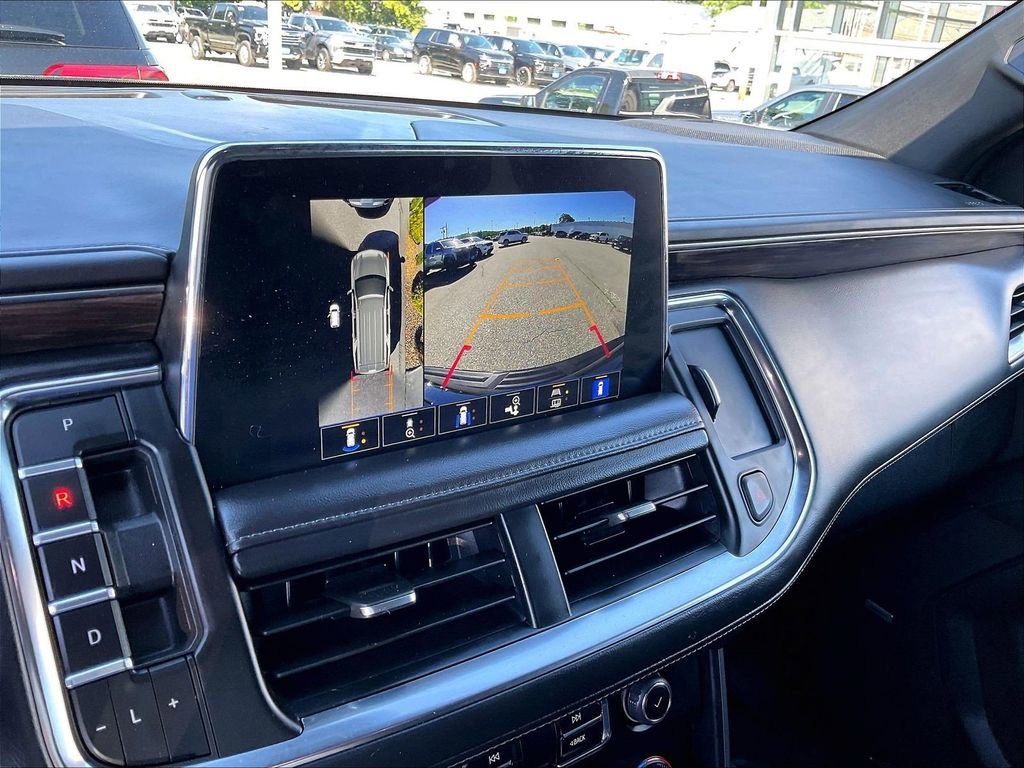 Used 2024 Chevrolet Suburban LT w/ LT Signature Package AWD/4WD image 20