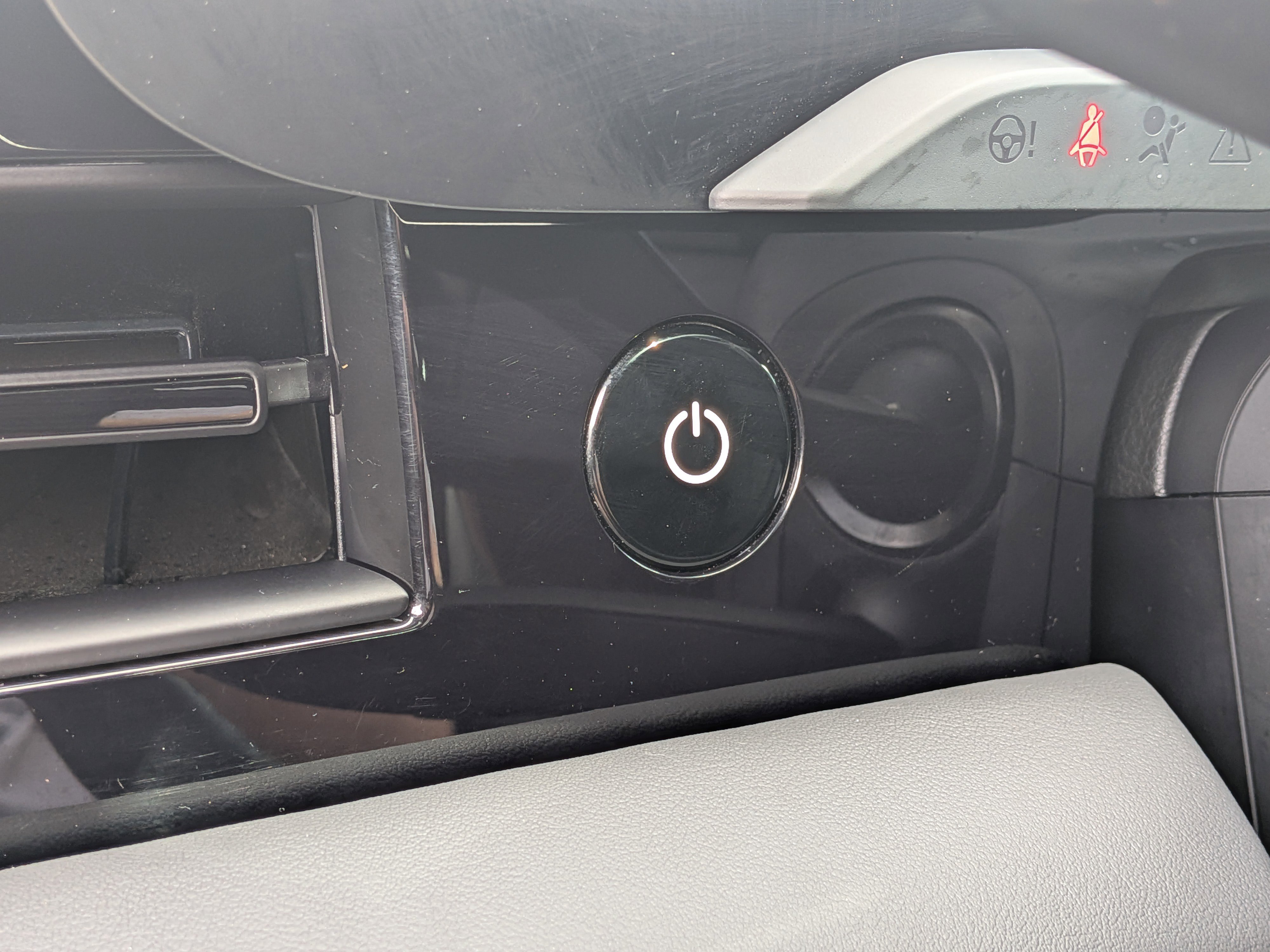 Used 2023 Porsche Taycan image 29