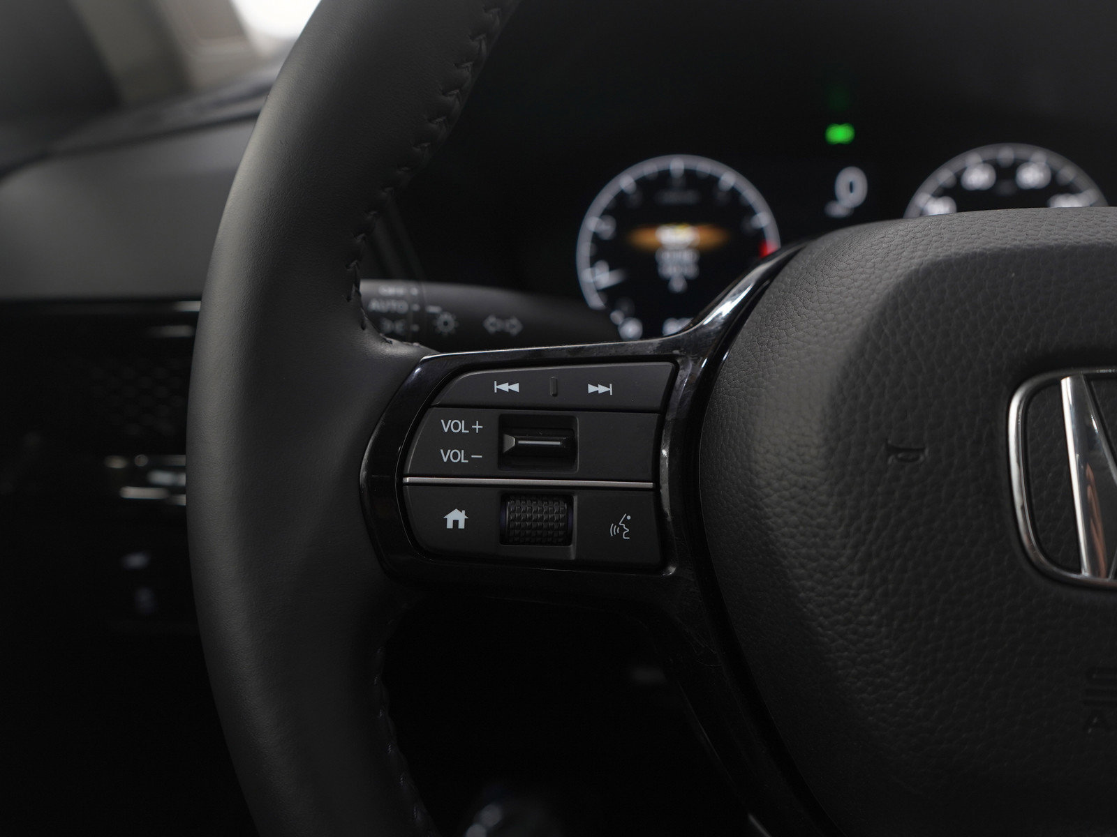 Used 2025 Honda CR-V EX-L image 25