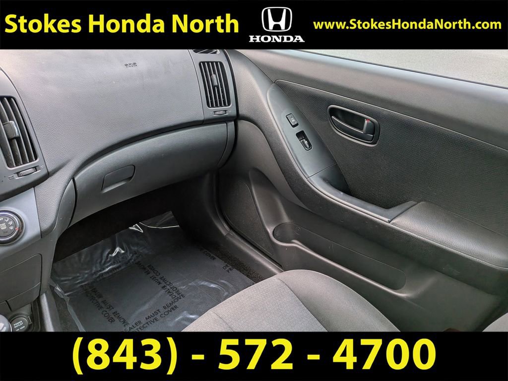 Used 2009 Hyundai Elantra SE FWD image 22