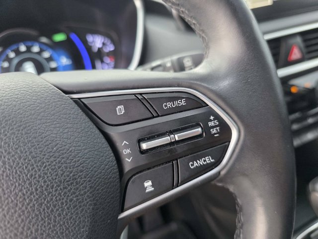 Used 2019 Hyundai Santa Fe FWD image 14