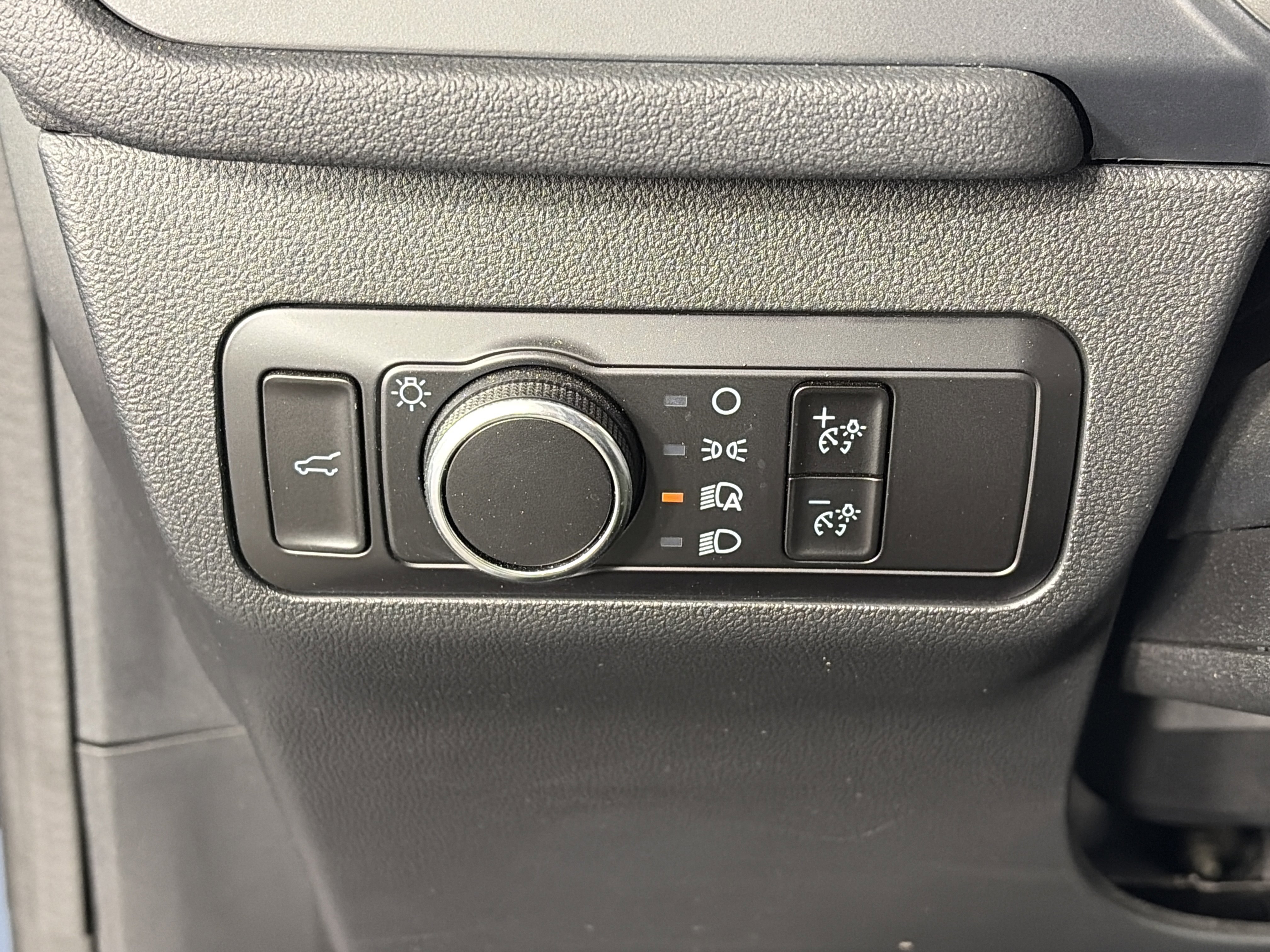 Used 2023 Ford Escape Active image 28