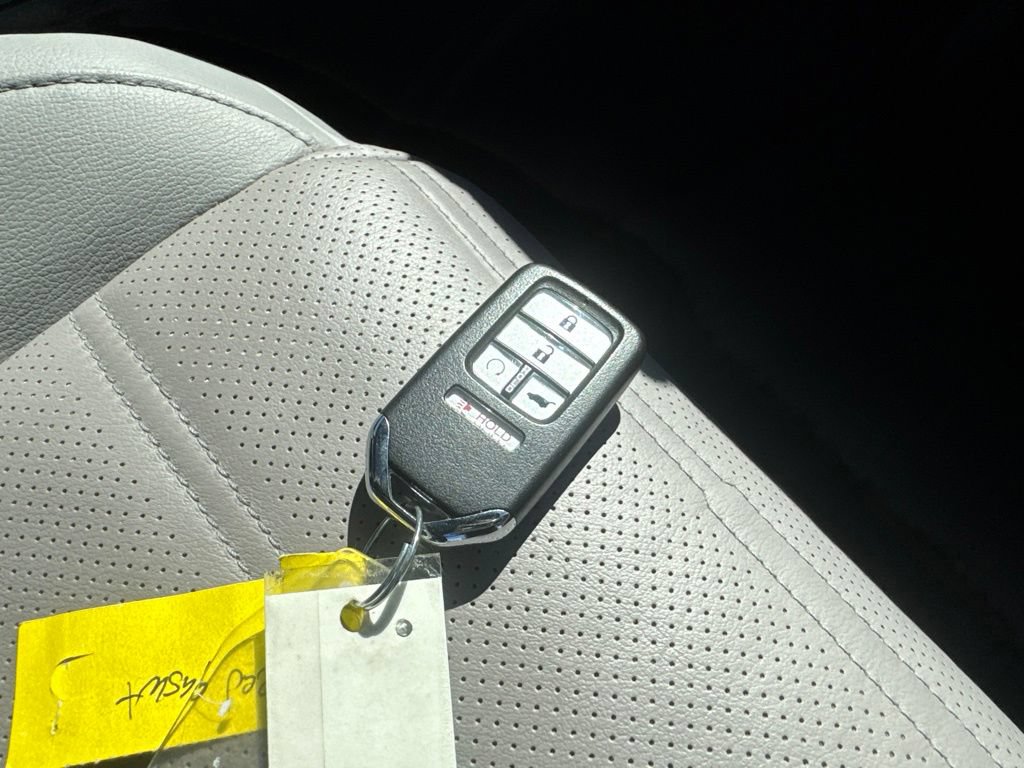 Used 2017 Honda CR-V Touring image 42