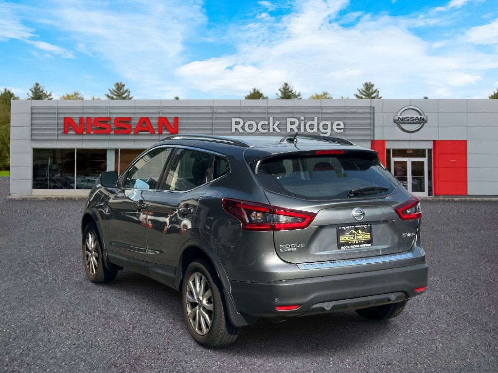 Used 2020 Nissan Rogue Sport SV w/ All-Weather Package AWD/4WD image 4