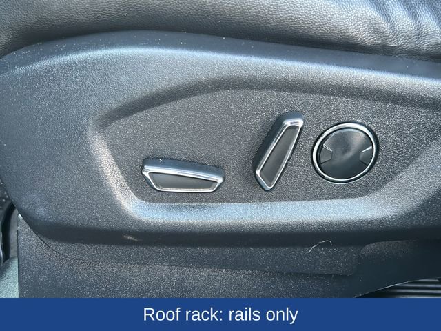 Used 2017 Ford Explorer XLT w/ Equipment Group 202A image 21