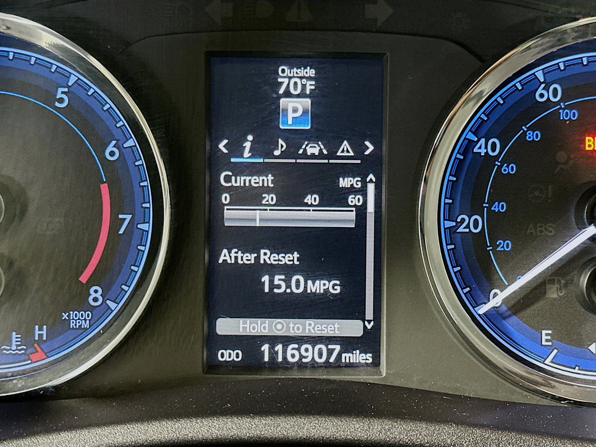 Used 2017 Toyota Corolla SE w/ SE Premium Package image 18