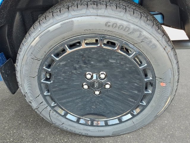 New 2026 Ford Maverick Lobo AWD/4WD image 6