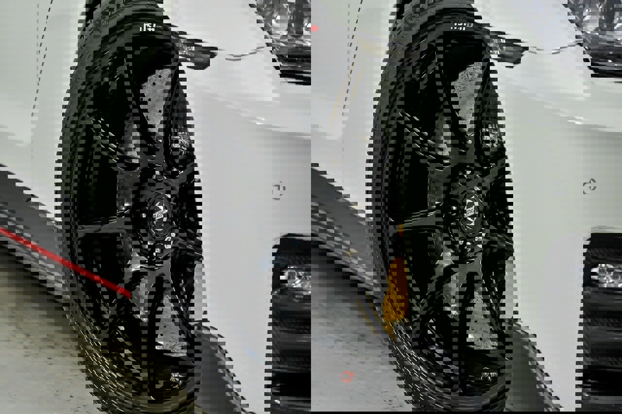 Used 2020 Nissan GT-R NISMO image 4