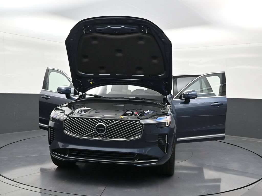 New 2026 Volvo XC90 B6 Plus w/ Protection Package Premier AWD/4WD image 34