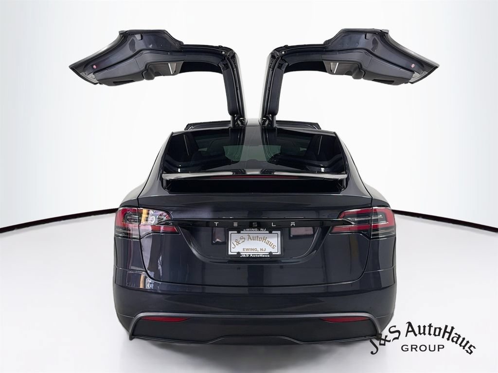Used 2024 Tesla Model X AWD/4WD image 6