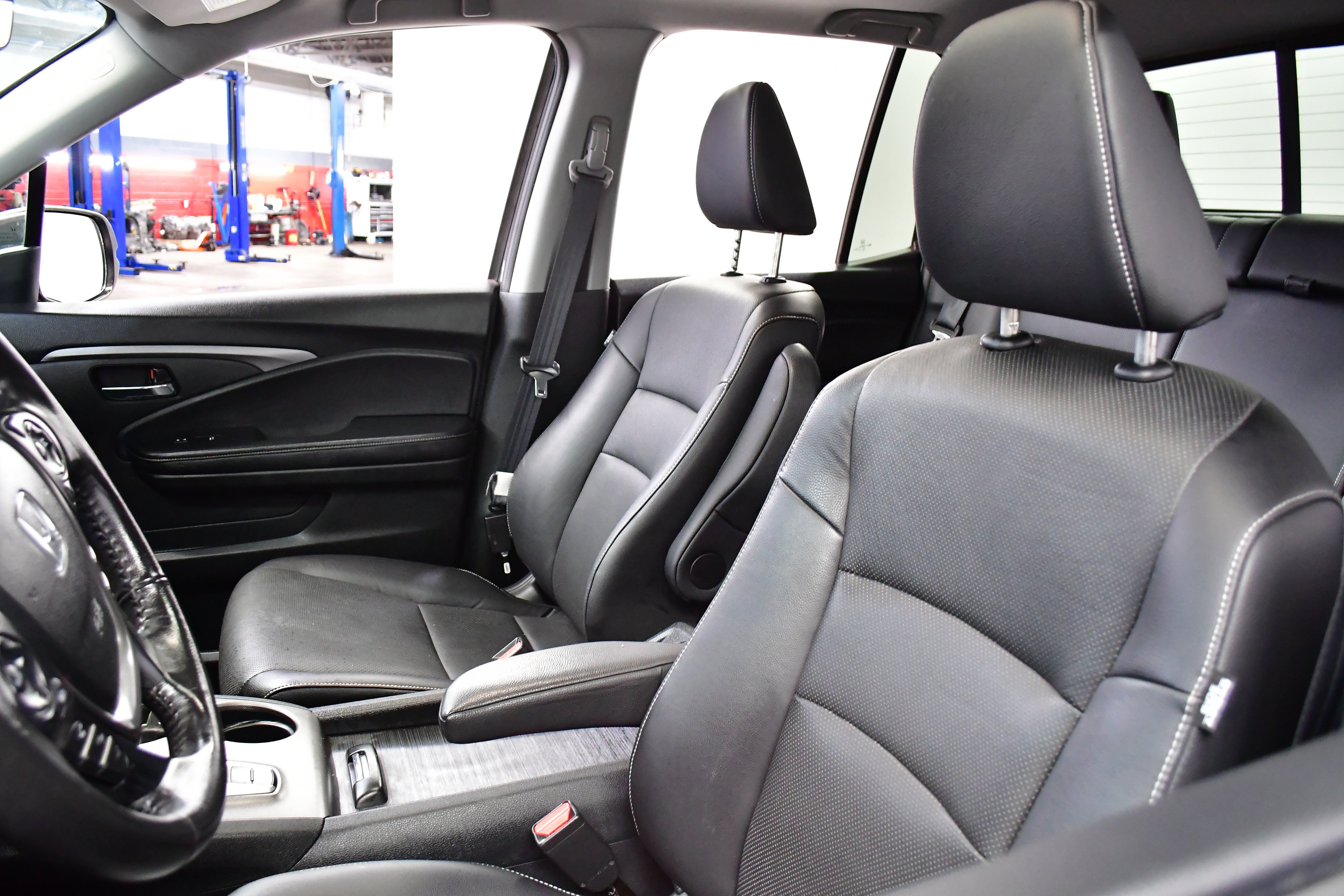 Used 2023 Honda Ridgeline RTL image 9