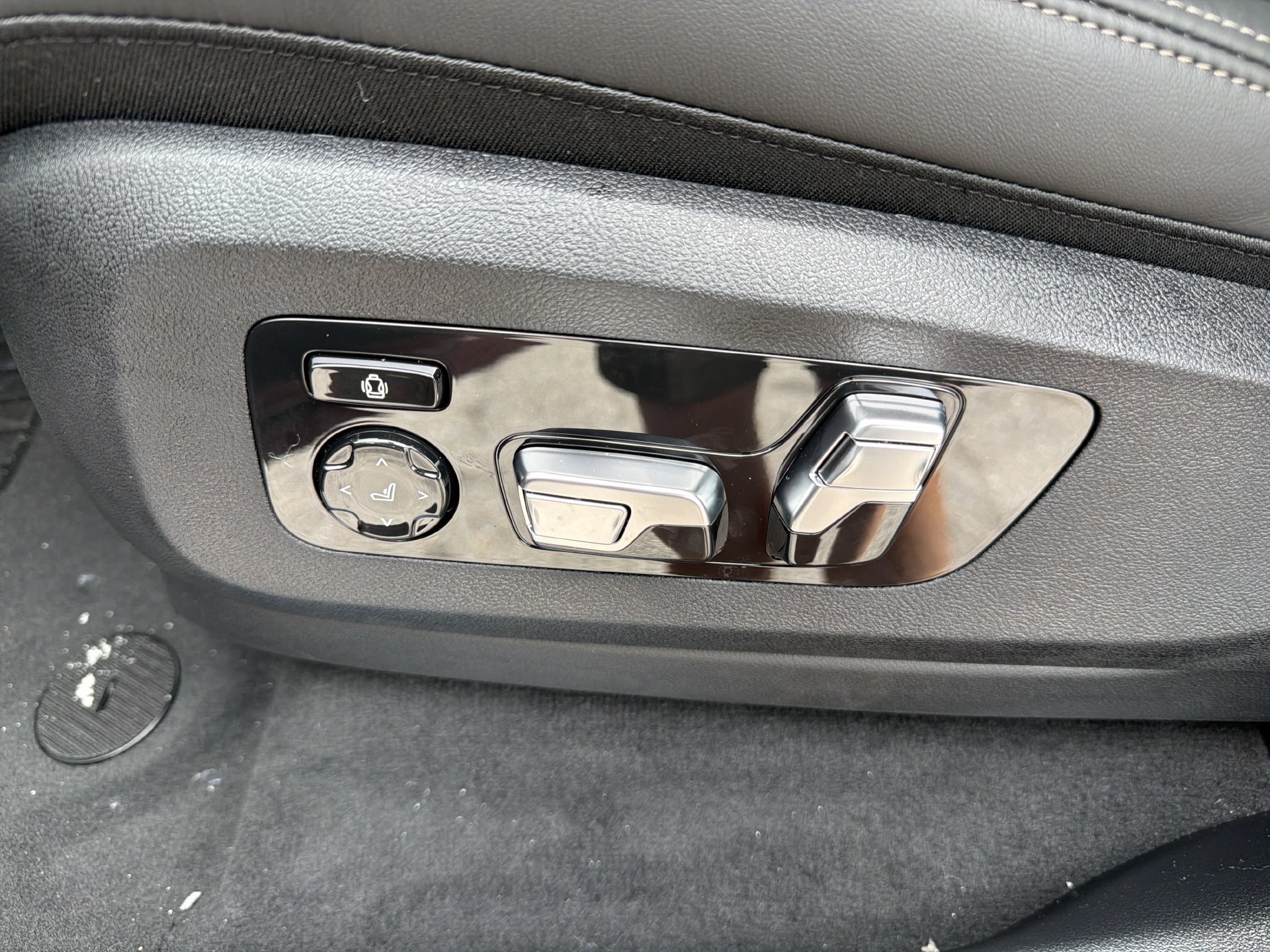 New 2027 BMW X7 xDrive40i AWD/4WD image 28