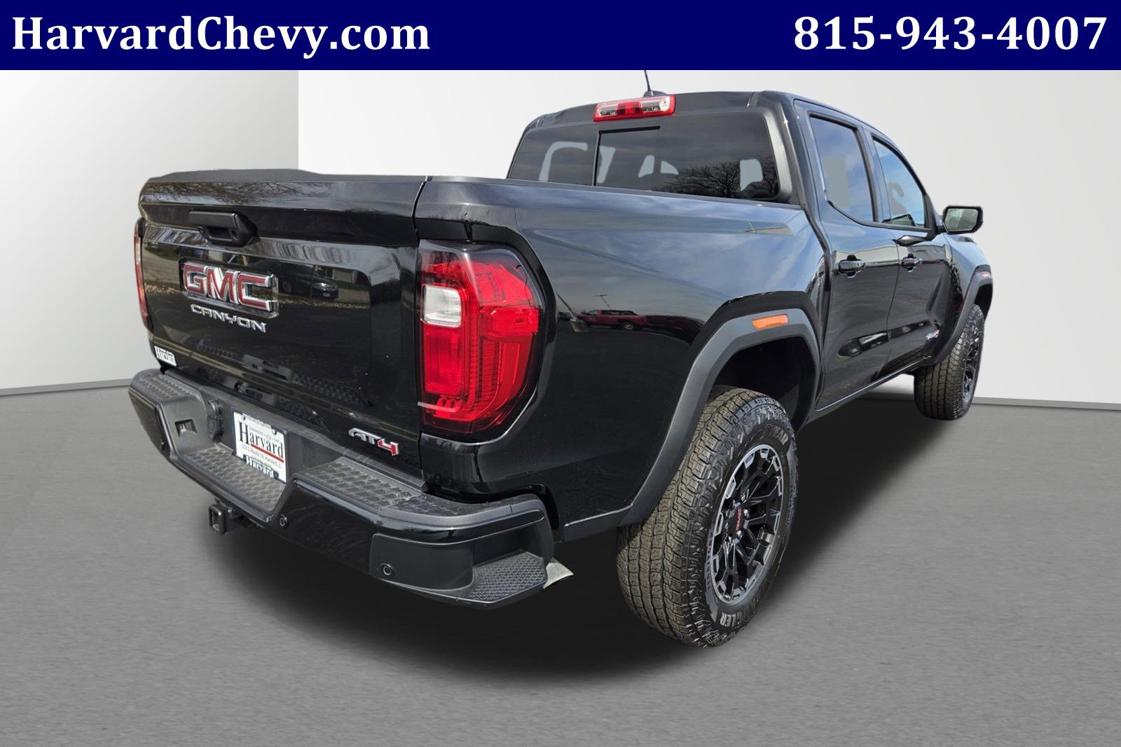 Used 2026 GMC Canyon AT4 w/ Technology Plus Package image 4
