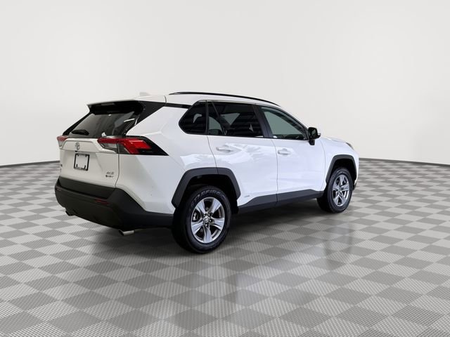 Used 2025 Toyota RAV4 XLE image 10