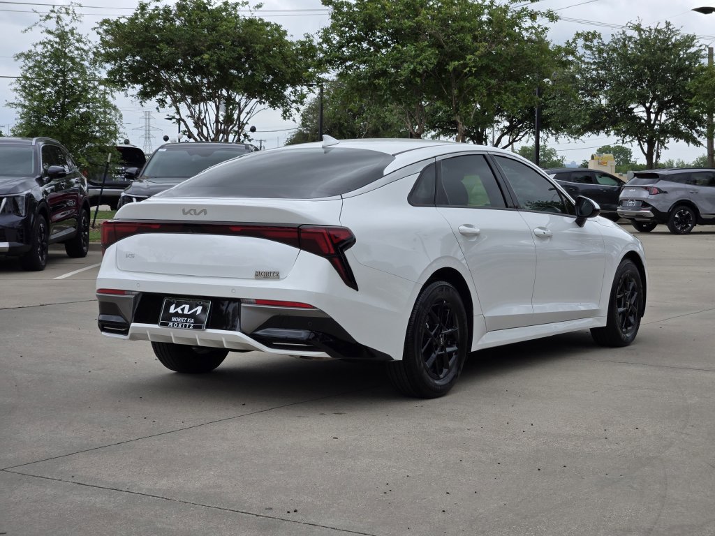 New 2026 Kia K5 LXS FWD image 4