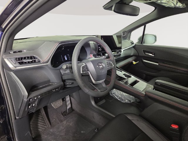 New 2026 Toyota Sienna XSE AWD/4WD image 14