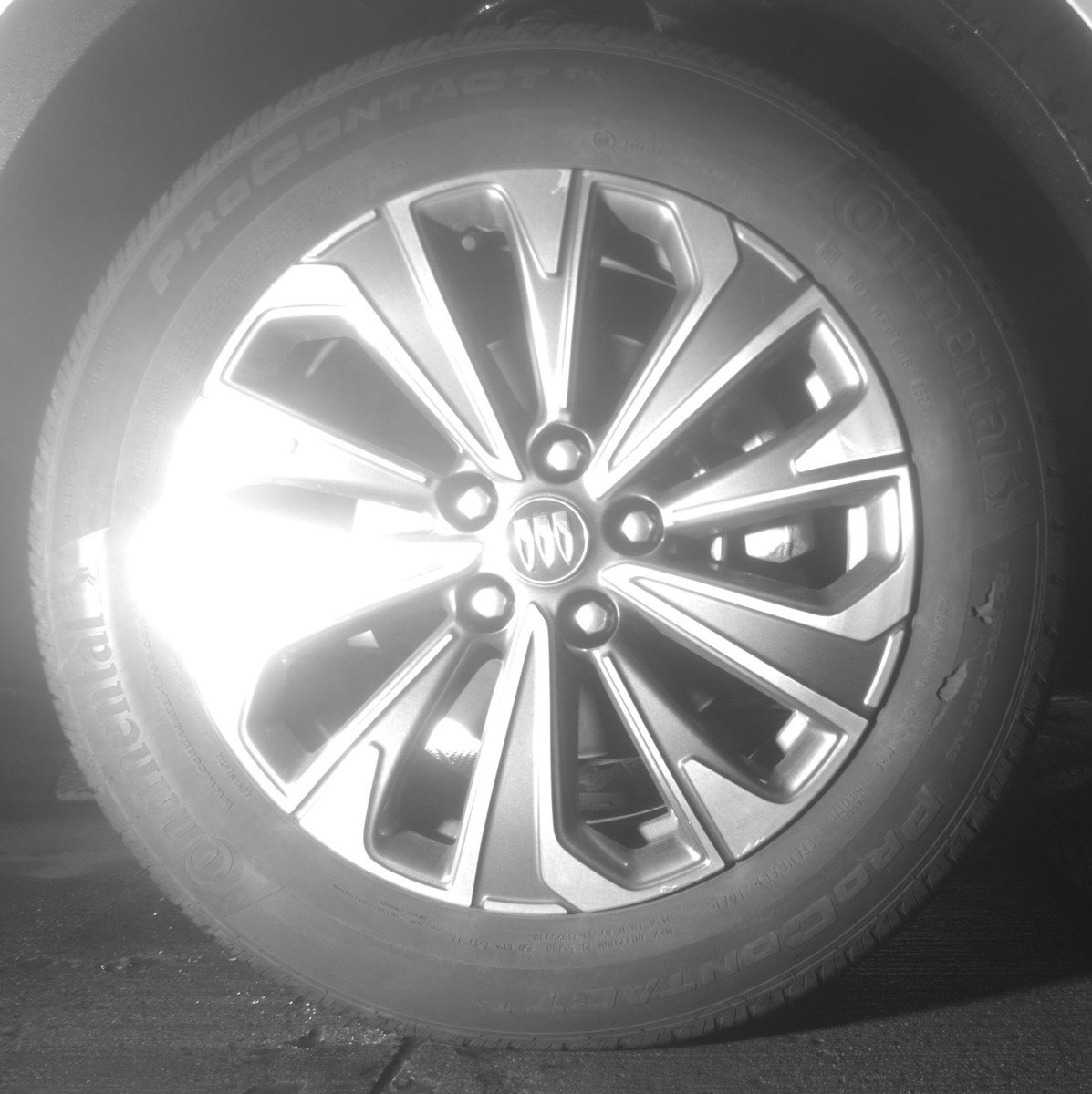 Used 2024 Buick Envision Preferred AWD/4WD image 13