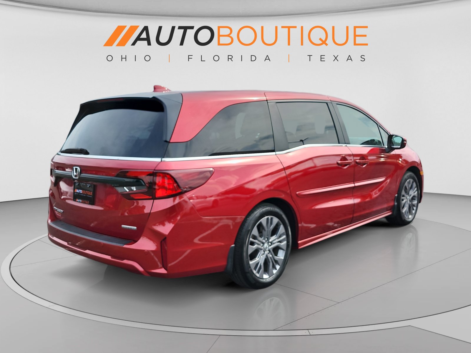 Used 2025 Honda Odyssey Touring image 6