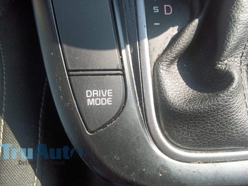 Used 2020 Kia Soul S FWD image 34