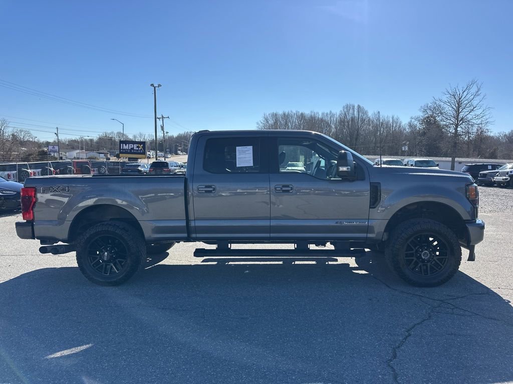 Used 2022 Ford F250 Lariat w/ Black Appearance Package image 6