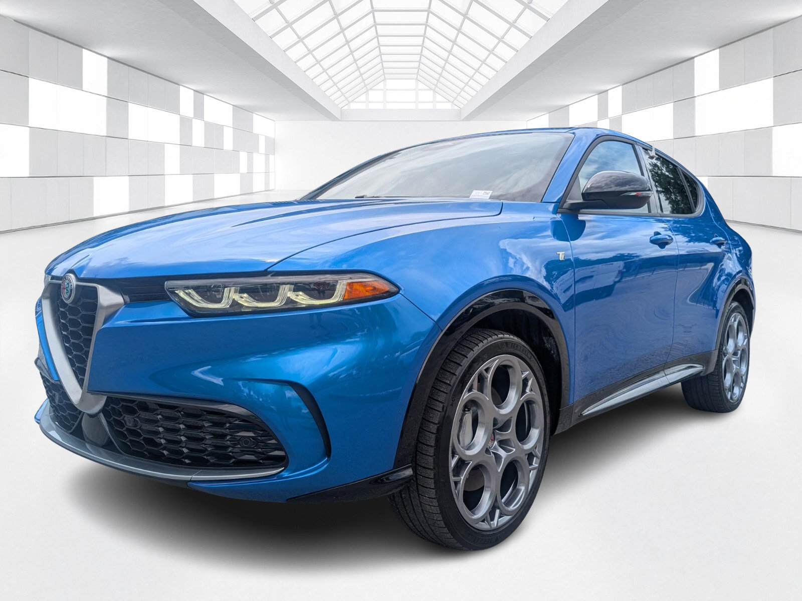 Used 2024 Alfa Romeo Tonale Ti image 3