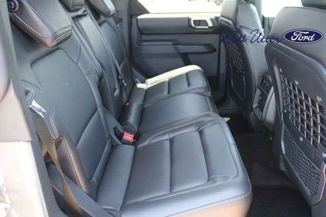 New 2025 Ford Bronco Badlands image 9