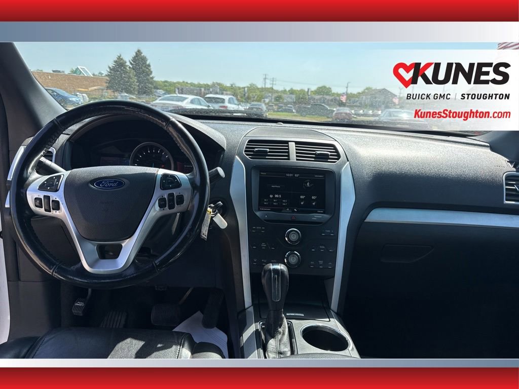 Used 2013 Ford Explorer XLT AWD/4WD image 34