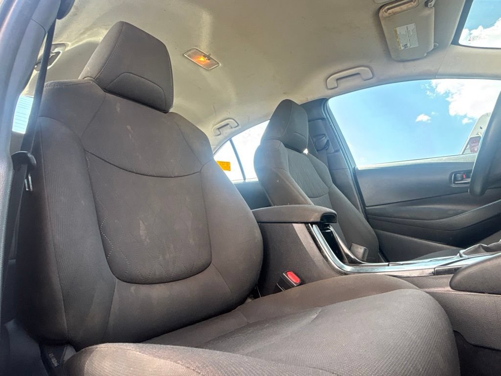 Used 2022 Toyota Corolla LE FWD image 23