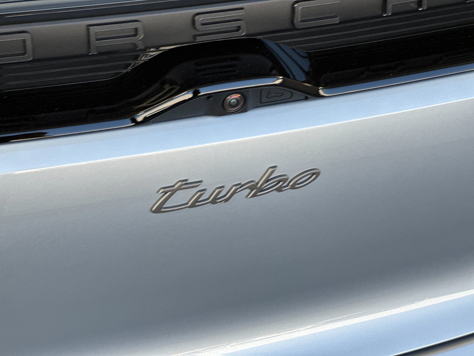 New 2026 Porsche Macan Turbo Electric AWD/4WD image 35