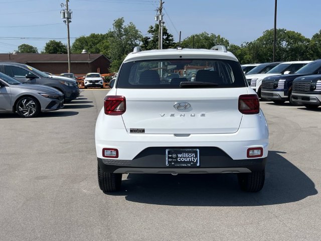 New 2026 Hyundai Venue SEL FWD image 6