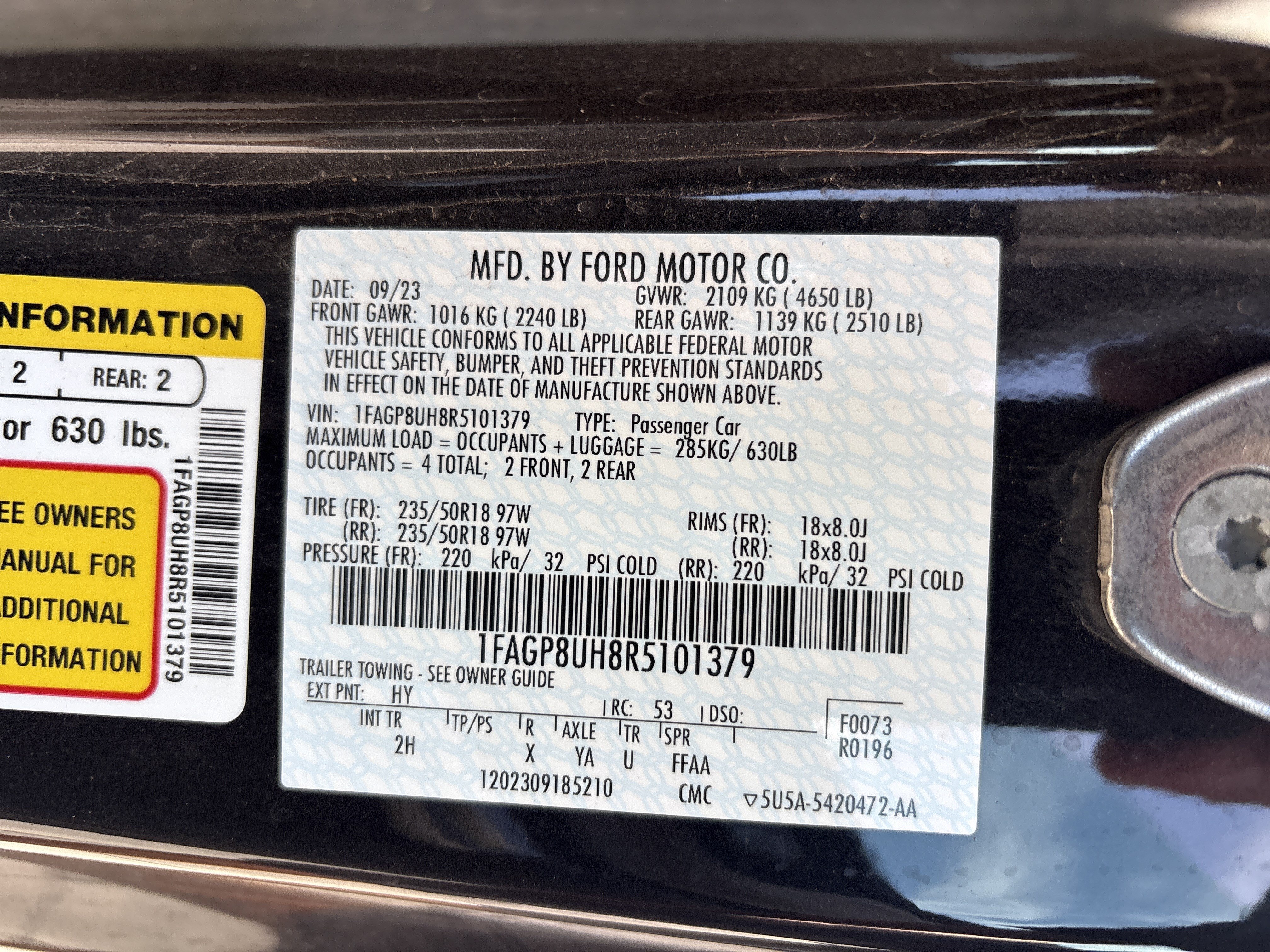 Used 2024 Ford Mustang Convertible RWD image 33