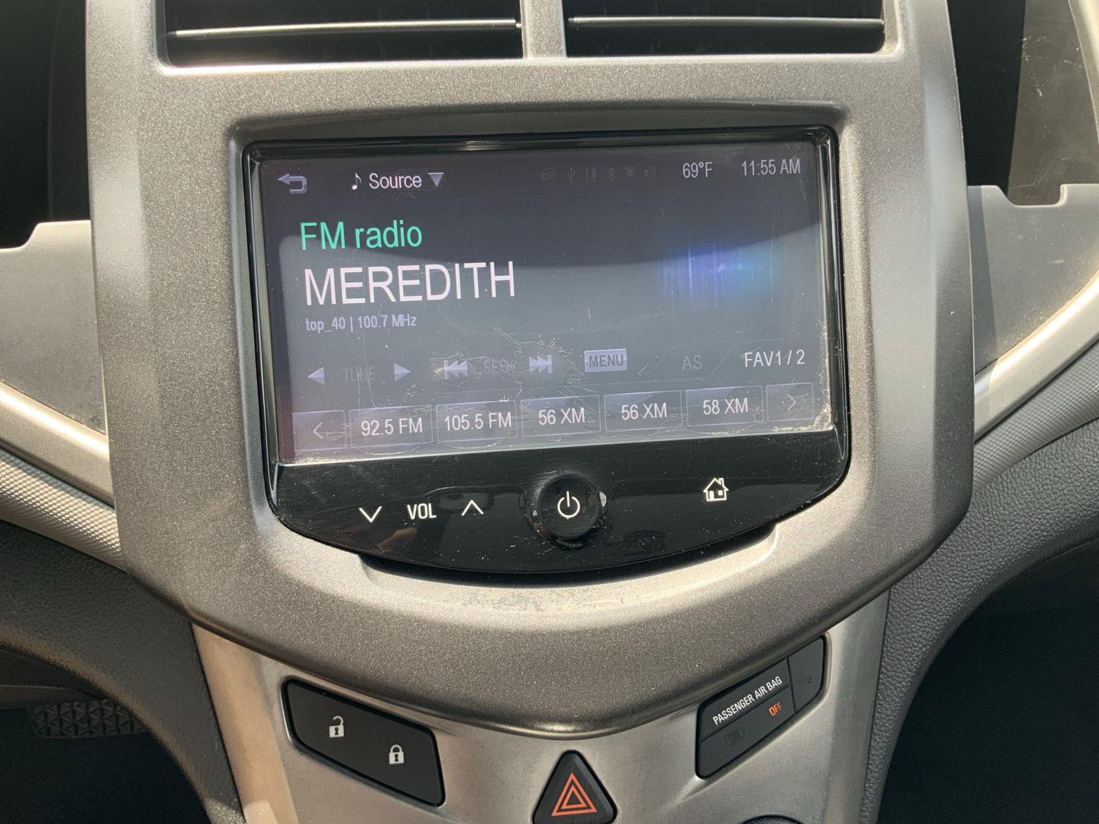 Used 2015 Chevrolet Sonic LT FWD image 29