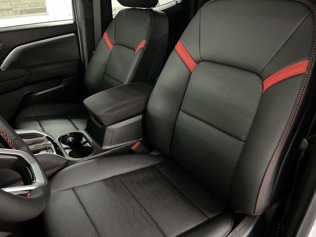 New 2025 Chevrolet Colorado Z71 w/ Midnight Edition image 19