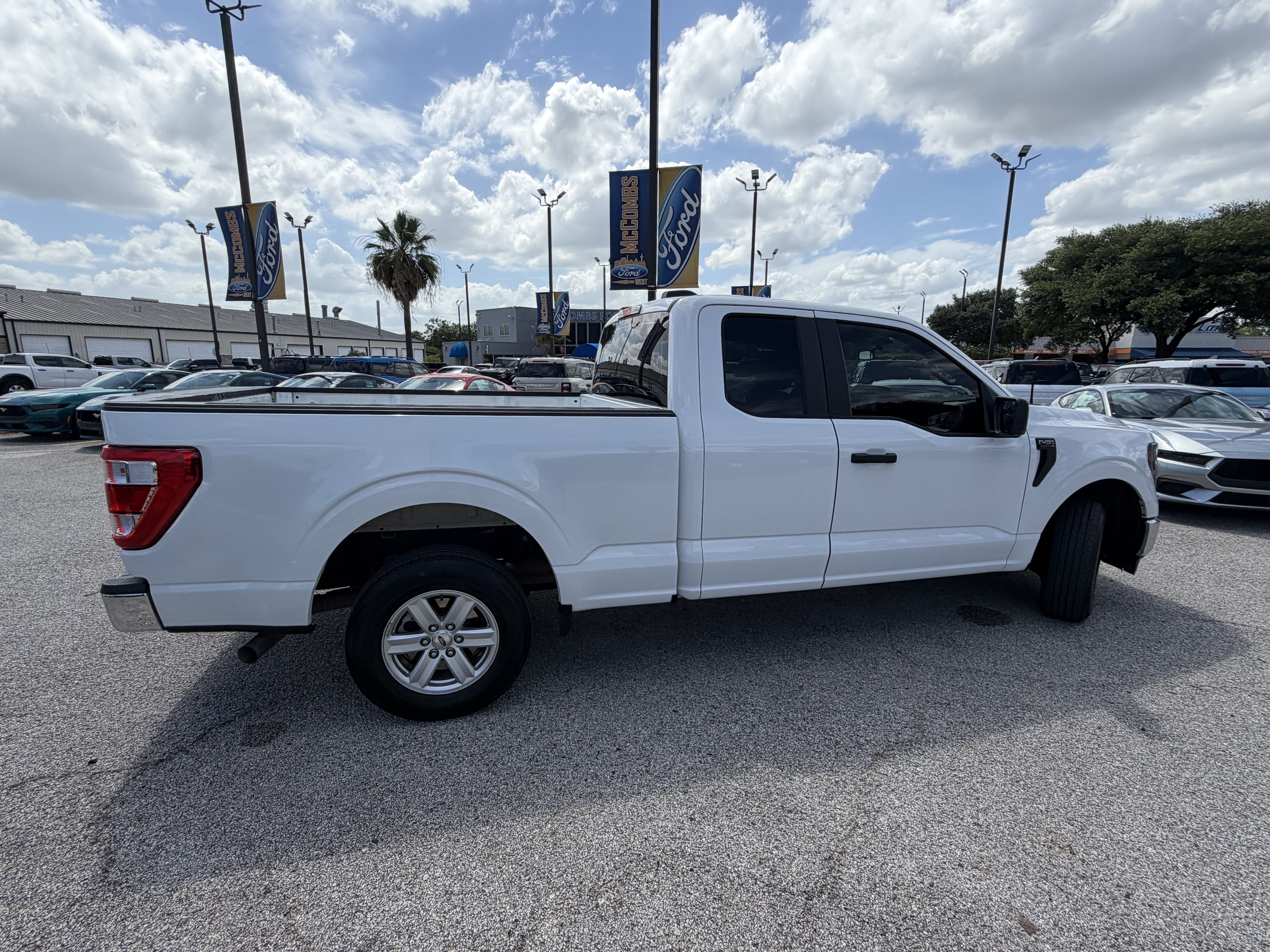 Certified 2023 Ford F150 XL w/ XL Chrome Appearance Package RWD image 5