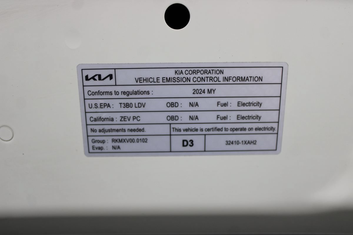 Used 2024 Kia EV6 Light RWD image 34
