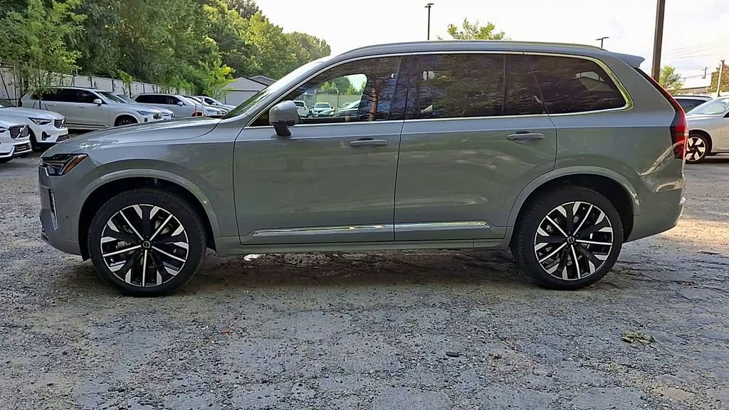 New 2026 Volvo XC90 B6 Ultra w/ Protection Package AWD/4WD image 9